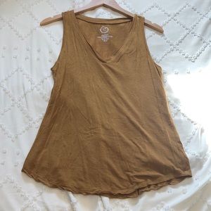 Womens Maurice’s tank top.